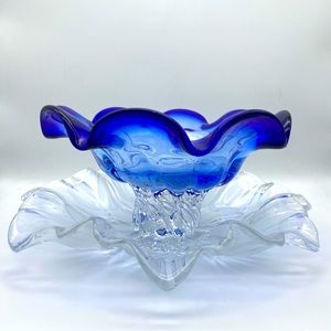 VTG Sculpted Glass Centerpiece Floral Dish Serving Platter Bowl Home Decor